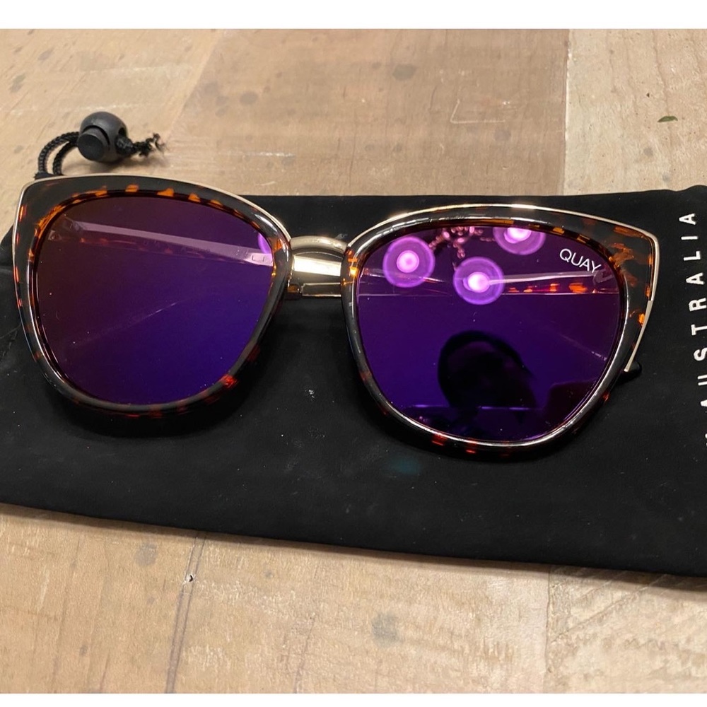 Quay Australia sunnies